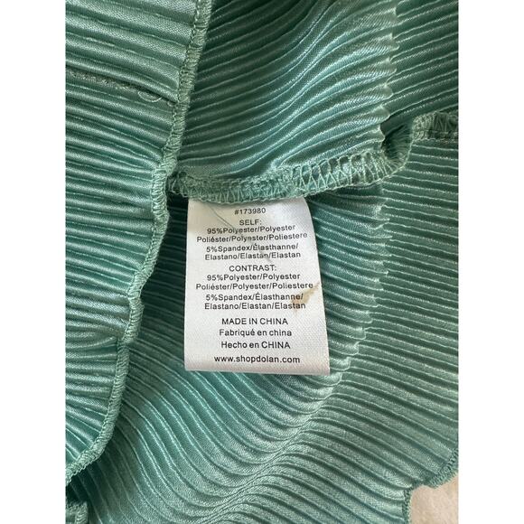 Anthropologie Dolan Accordion Bell Sleeve Hem Button Down 70s Blouse Size XS - Picture 8 of 9